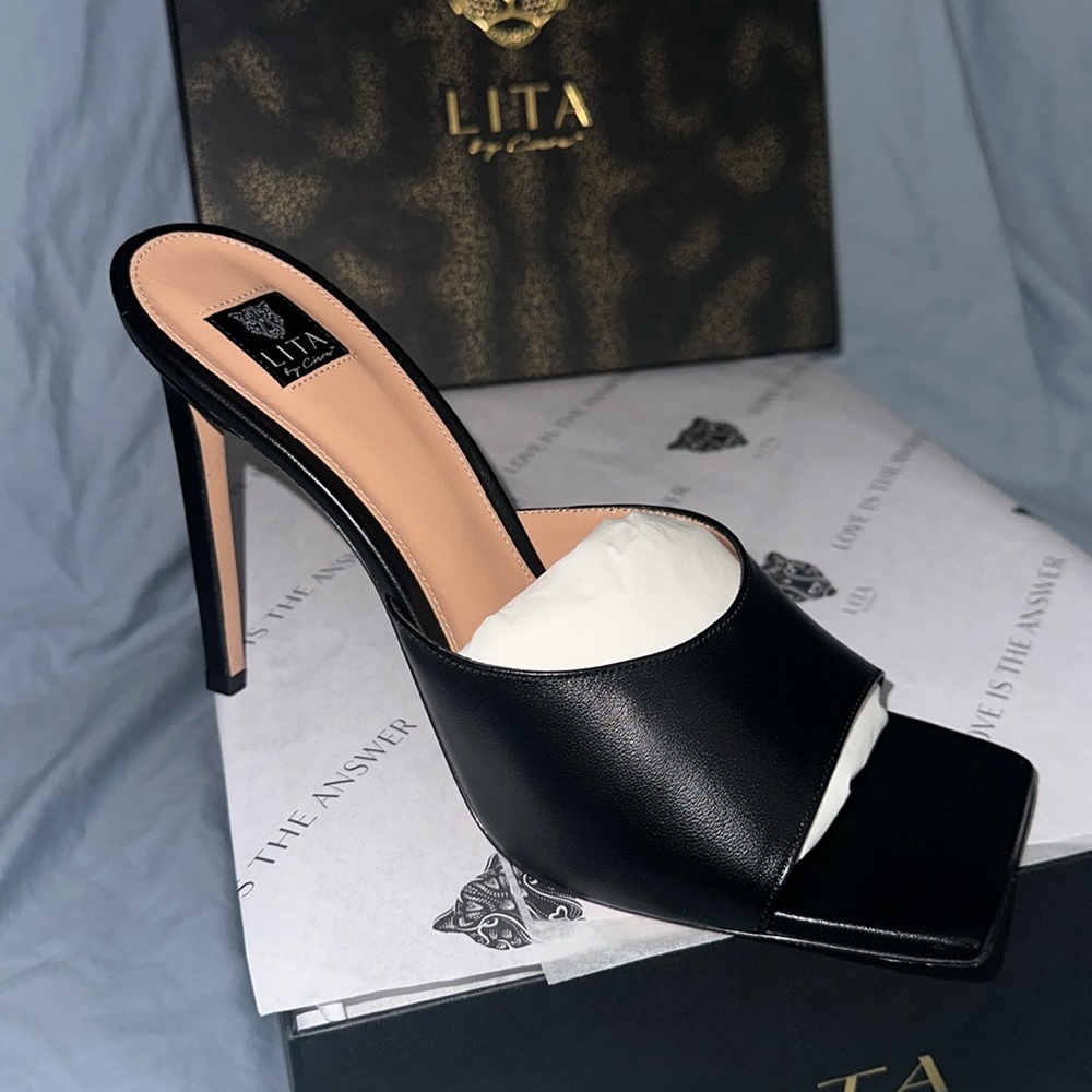 BRAND NEW LITA by CIARA.